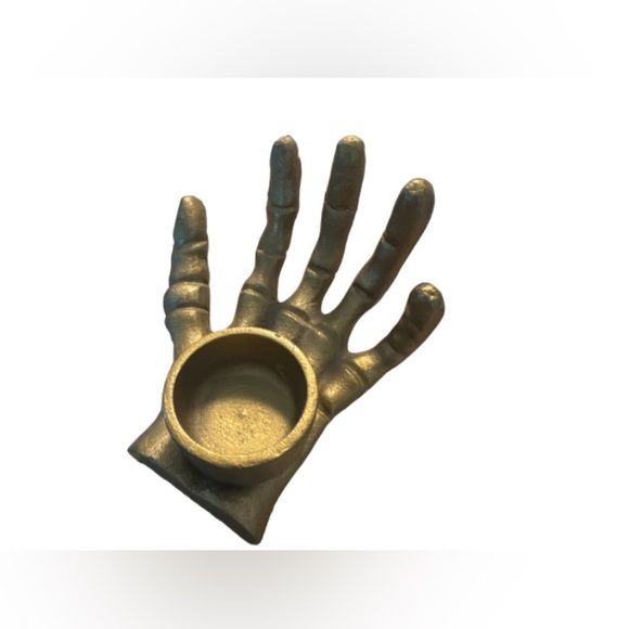Gold Hand-Shaped Decorative candle tea light Holder - Picture 2 of 5